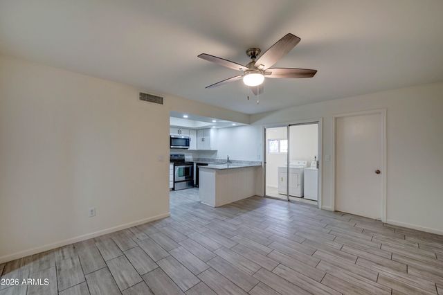 10202 N 45TH Avenue, Glendale, AZ 85302