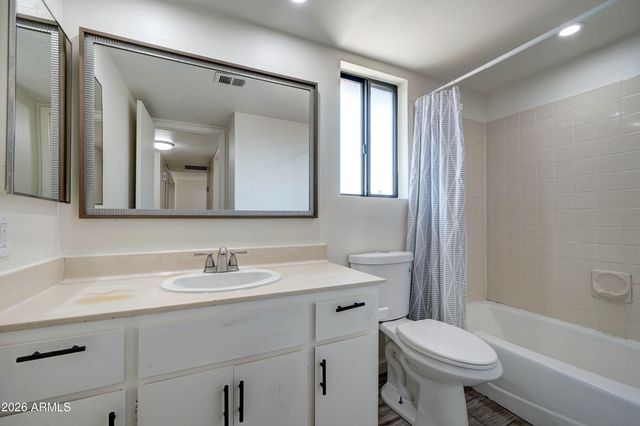 10202 N 45TH Avenue, Glendale, AZ 85302