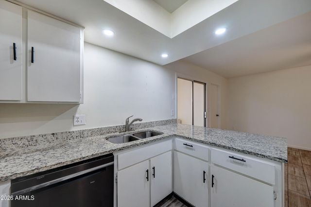 10202 N 45TH Avenue, Glendale, AZ 85302