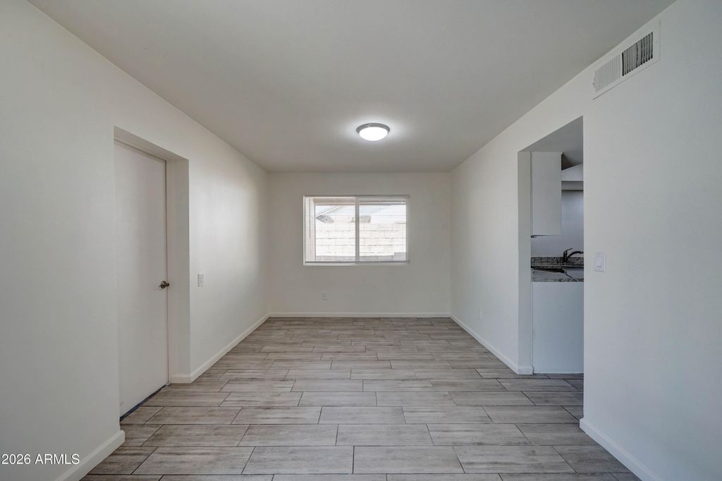 10202 N 45TH Avenue, Glendale, AZ 85302 — photo 5