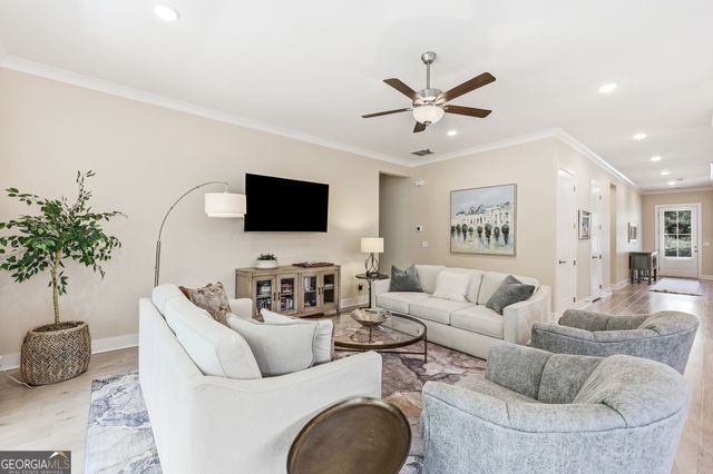 7012 Cottage Grove Drive, Flowery Branch, GA 30542