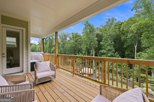 7012 Cottage Grove Drive, Flowery Branch, GA 30542