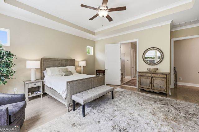 7012 Cottage Grove Drive, Flowery Branch, GA 30542
