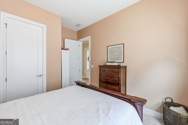 7012 Cottage Grove Drive, Flowery Branch, GA 30542