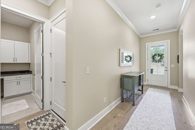 7012 Cottage Grove Drive, Flowery Branch, GA 30542
