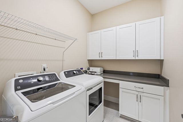 7012 Cottage Grove Drive, Flowery Branch, GA 30542