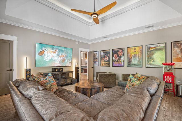 213 Yacht Club Drive, Niceville, FL 32578