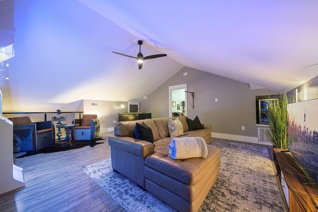213 Yacht Club Drive, Niceville, FL 32578