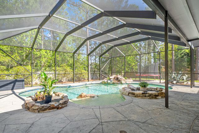213 Yacht Club Drive, Niceville, FL 32578