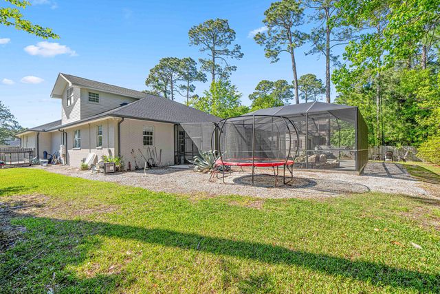 213 Yacht Club Drive, Niceville, FL 32578