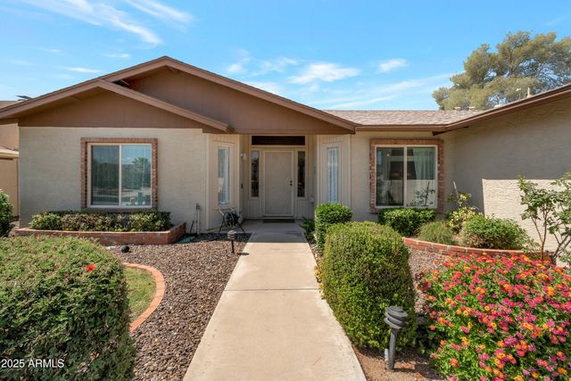 3227 W KRISTAL Way, Phoenix, AZ 85027