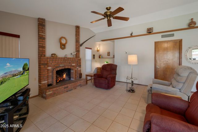 3227 W KRISTAL Way, Phoenix, AZ 85027