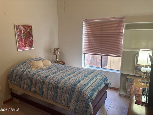 3227 W KRISTAL Way, Phoenix, AZ 85027