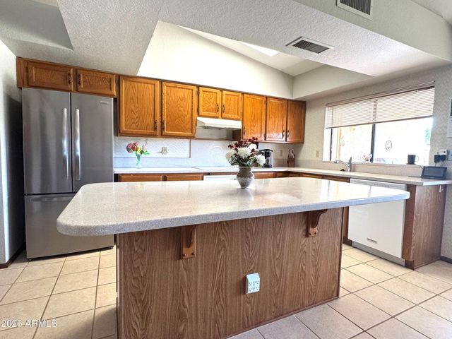 3227 W KRISTAL Way, Phoenix, AZ 85027