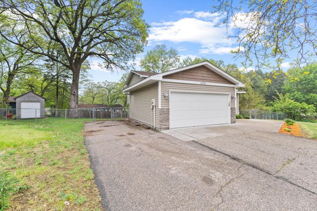 13793 Partridge Street NW, Andover, MN 55304