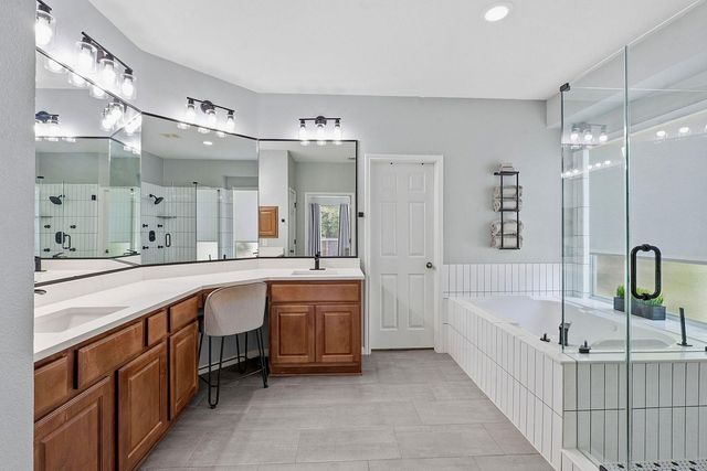 2700 Lothian DR, Cedar Park, TX 78613