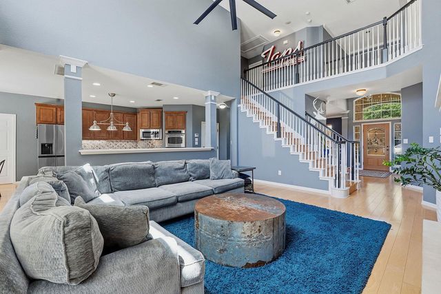 2700 Lothian DR, Cedar Park, TX 78613