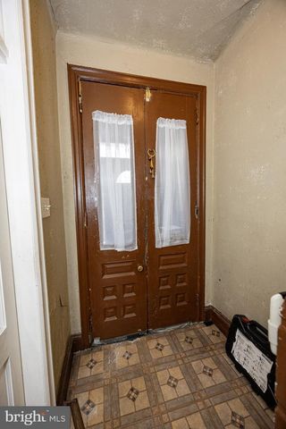 1216 W SOMERSET ST, Philadelphia, PA 19133