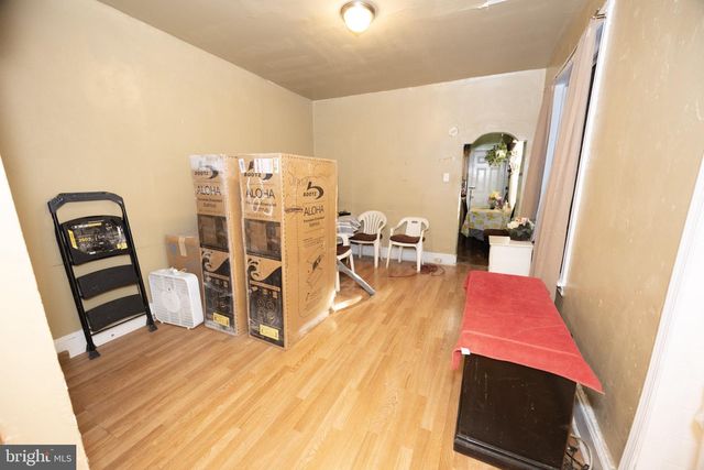 1216 W SOMERSET ST, Philadelphia, PA 19133