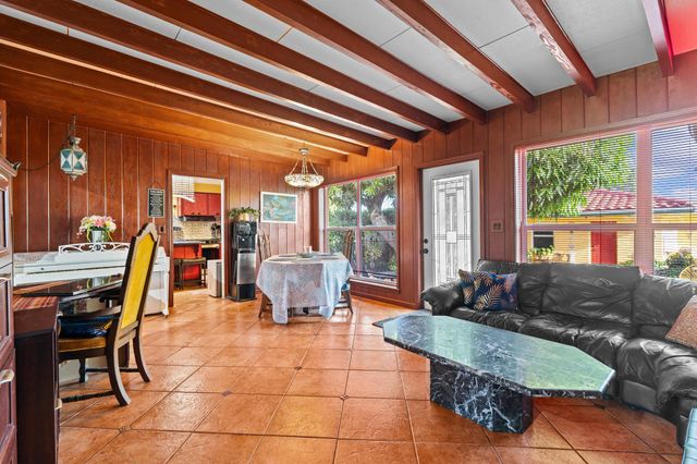 1802 Lake Osborne Drive, Lake Worth Beach, FL 33461