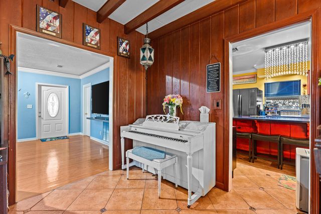 1802 Lake Osborne Drive, Lake Worth Beach, FL 33461