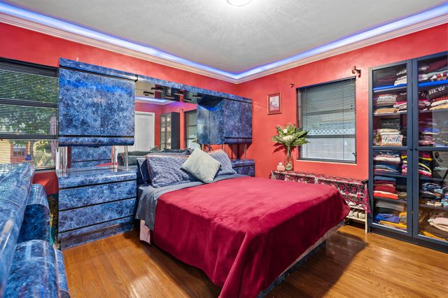 1802 Lake Osborne Drive, Lake Worth Beach, FL 33461