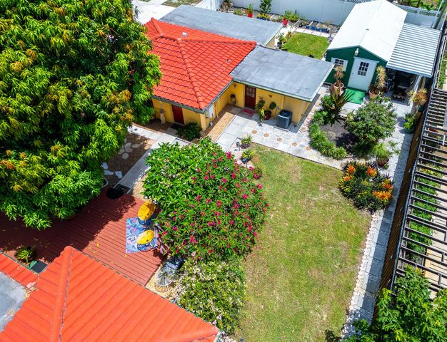 1802 Lake Osborne Drive, Lake Worth Beach, FL 33461