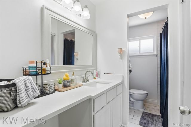 19411 Antago Street, Livonia, MI 48152
