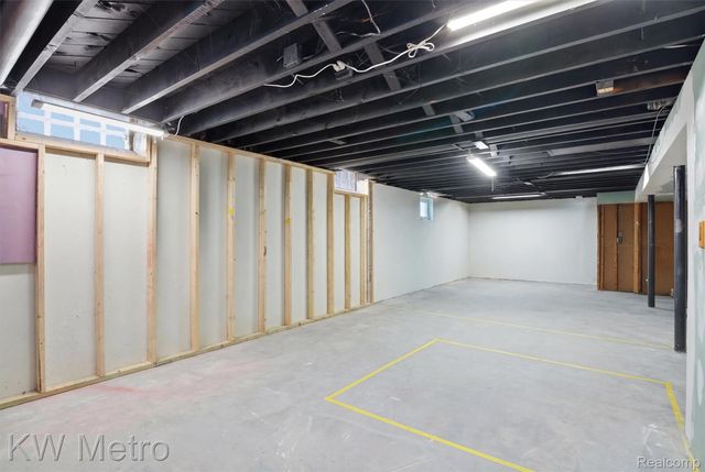 19411 Antago Street, Livonia, MI 48152