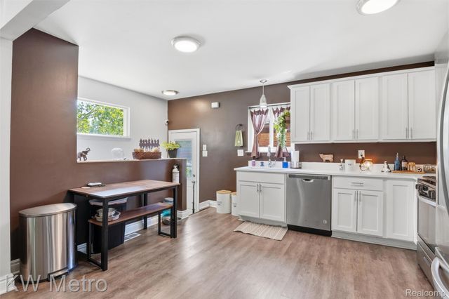 19411 Antago Street, Livonia, MI 48152