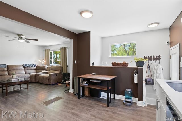 19411 Antago Street, Livonia, MI 48152