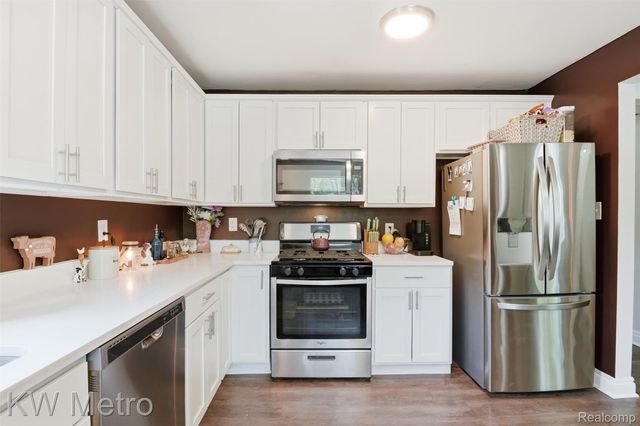 19411 Antago Street, Livonia, MI 48152