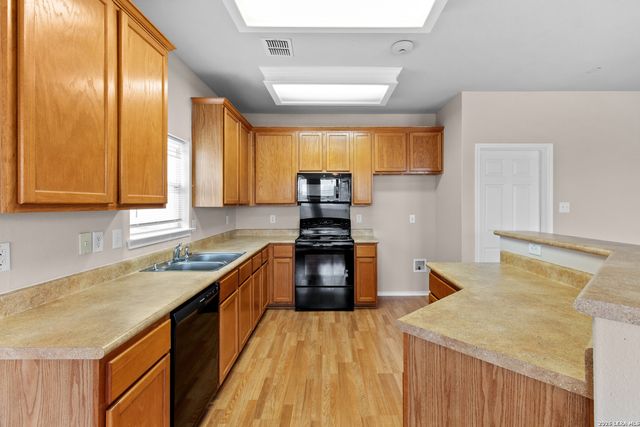 2511 Fayette, New Braunfels, TX 78130