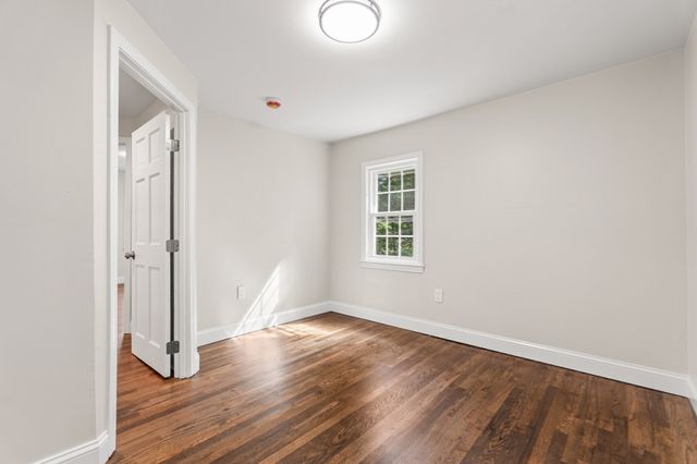 622 Textile Ave, Dracut, MA 01826