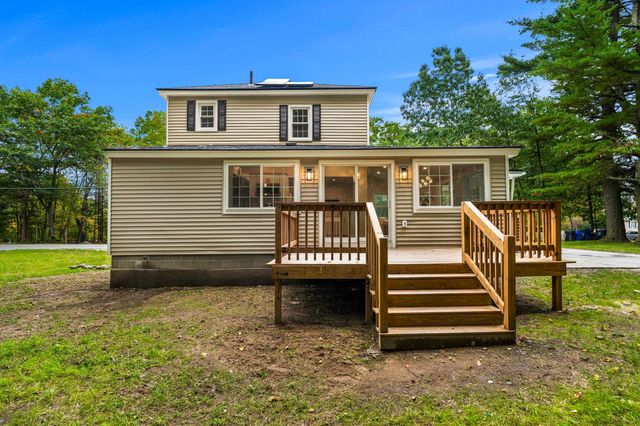 622 Textile Ave, Dracut, MA 01826