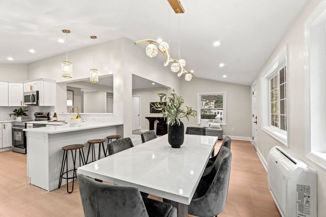 622 Textile Ave, Dracut, MA 01826