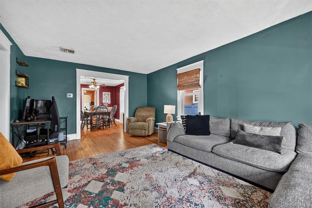 9 E Stone Street, Newburgh, NY 12550