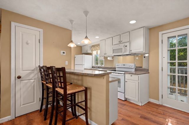 57 Hillcrest St, Waltham, MA 02451