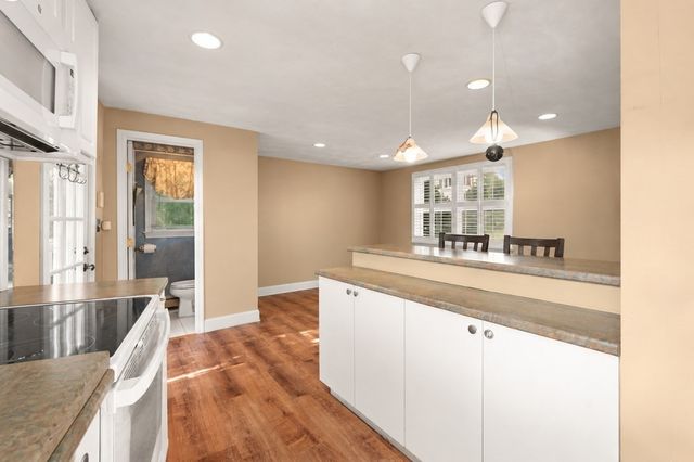 57 Hillcrest St, Waltham, MA 02451