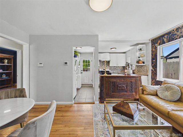 3250 Dexter Street, Denver, CO 80207