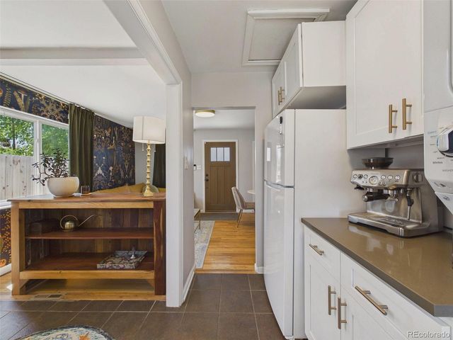 3250 Dexter Street, Denver, CO 80207