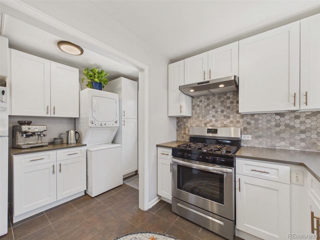 3250 Dexter Street, Denver, CO 80207