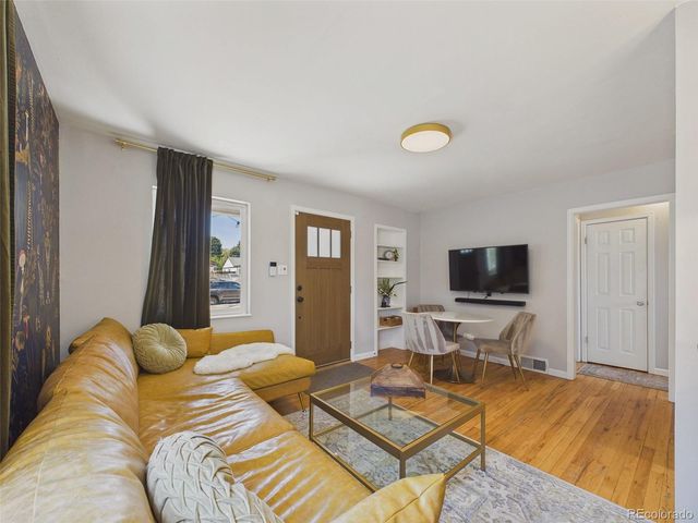 3250 Dexter Street, Denver, CO 80207