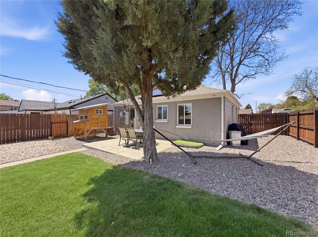 3250 Dexter Street, Denver, CO 80207