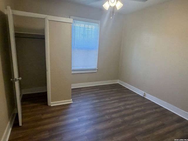 1015 Saint James, San Antonio, TX 78202