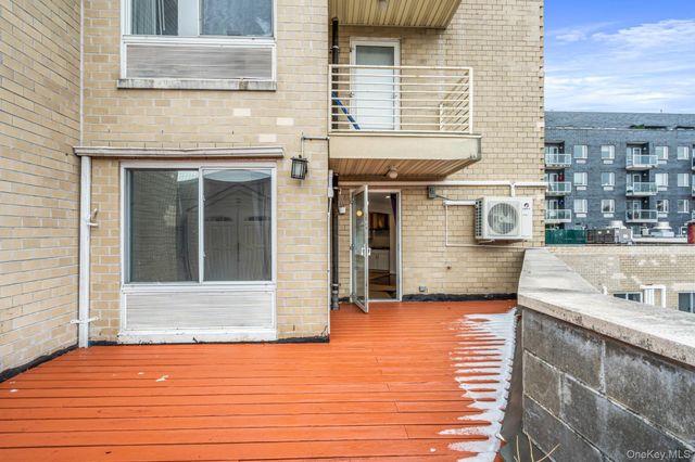 8115 Queens Boulevard 3A, Elmhurst, NY 11373