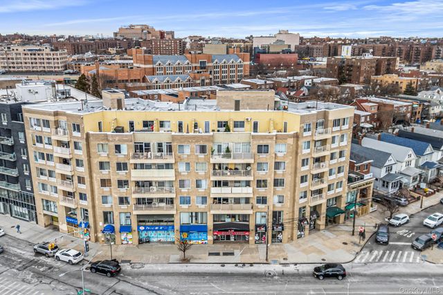 8115 Queens Boulevard 3A, Elmhurst, NY 11373