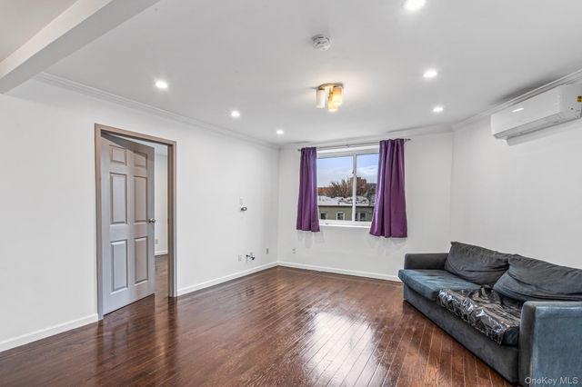 8115 Queens Boulevard 3A, Elmhurst, NY 11373