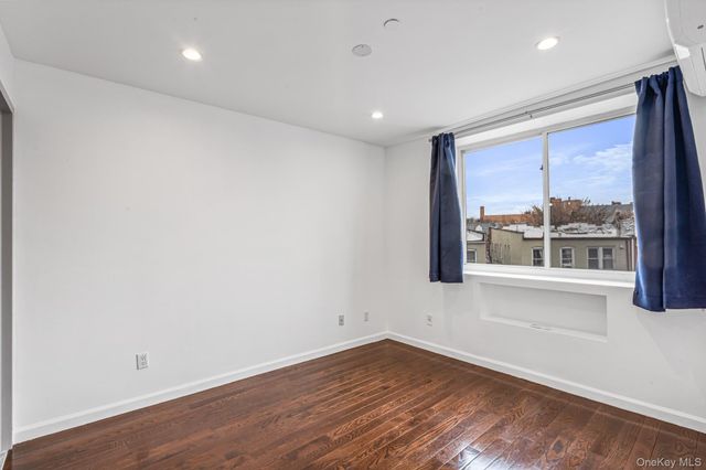 8115 Queens Boulevard 3A, Elmhurst, NY 11373