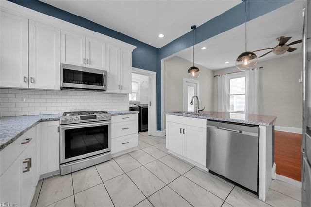 238 W 33rd ST, Norfolk, VA 23504